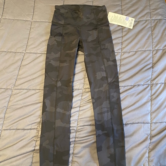 Lululemon fast and free crop 23” - Picture 1 of 2